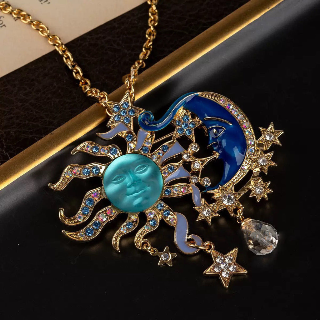 European Antique Moen Face Sun Moon Sun Moon Necklace